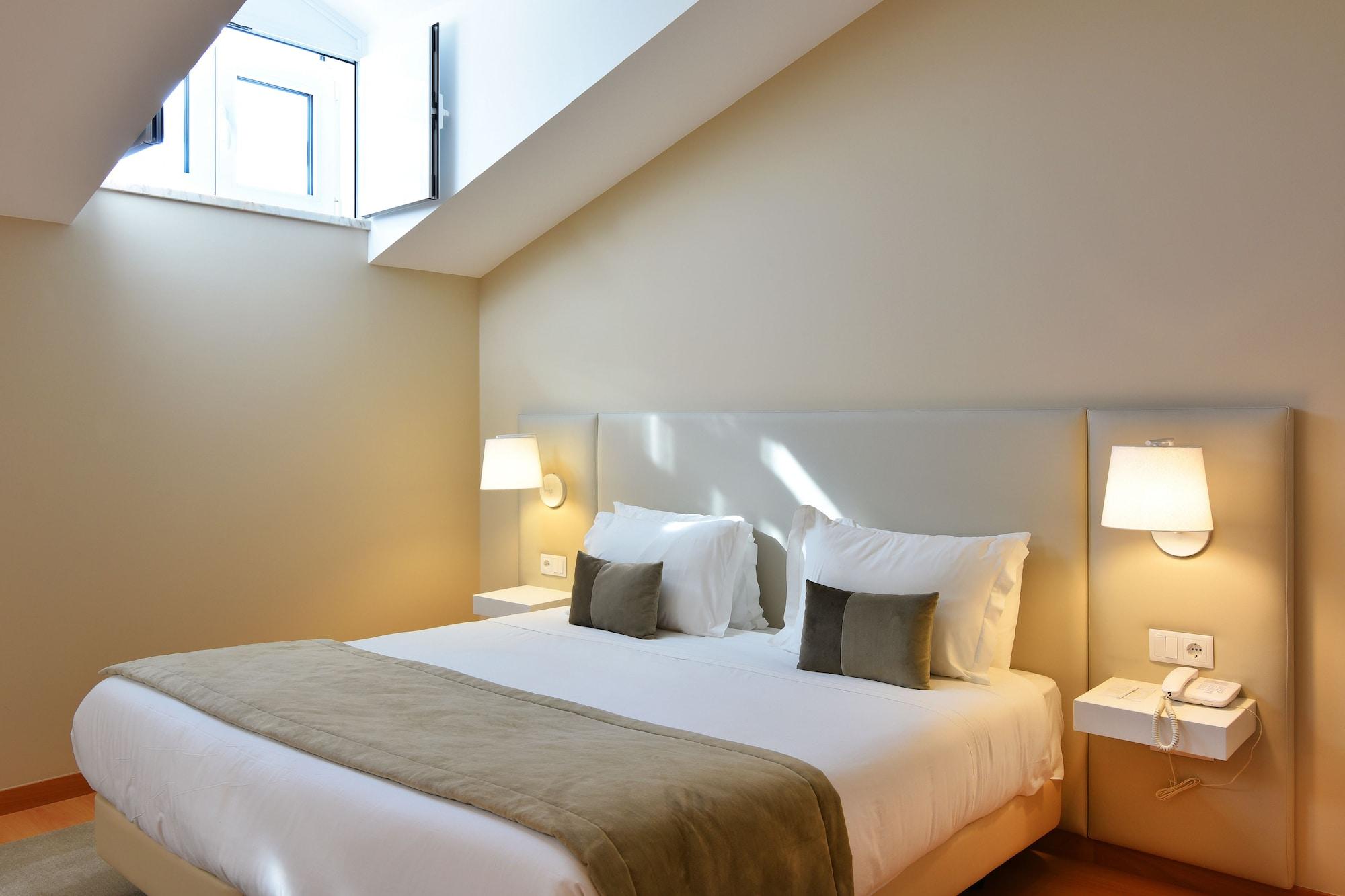 Exe Wellington Hotel Фигейра да Фош Екстериор снимка